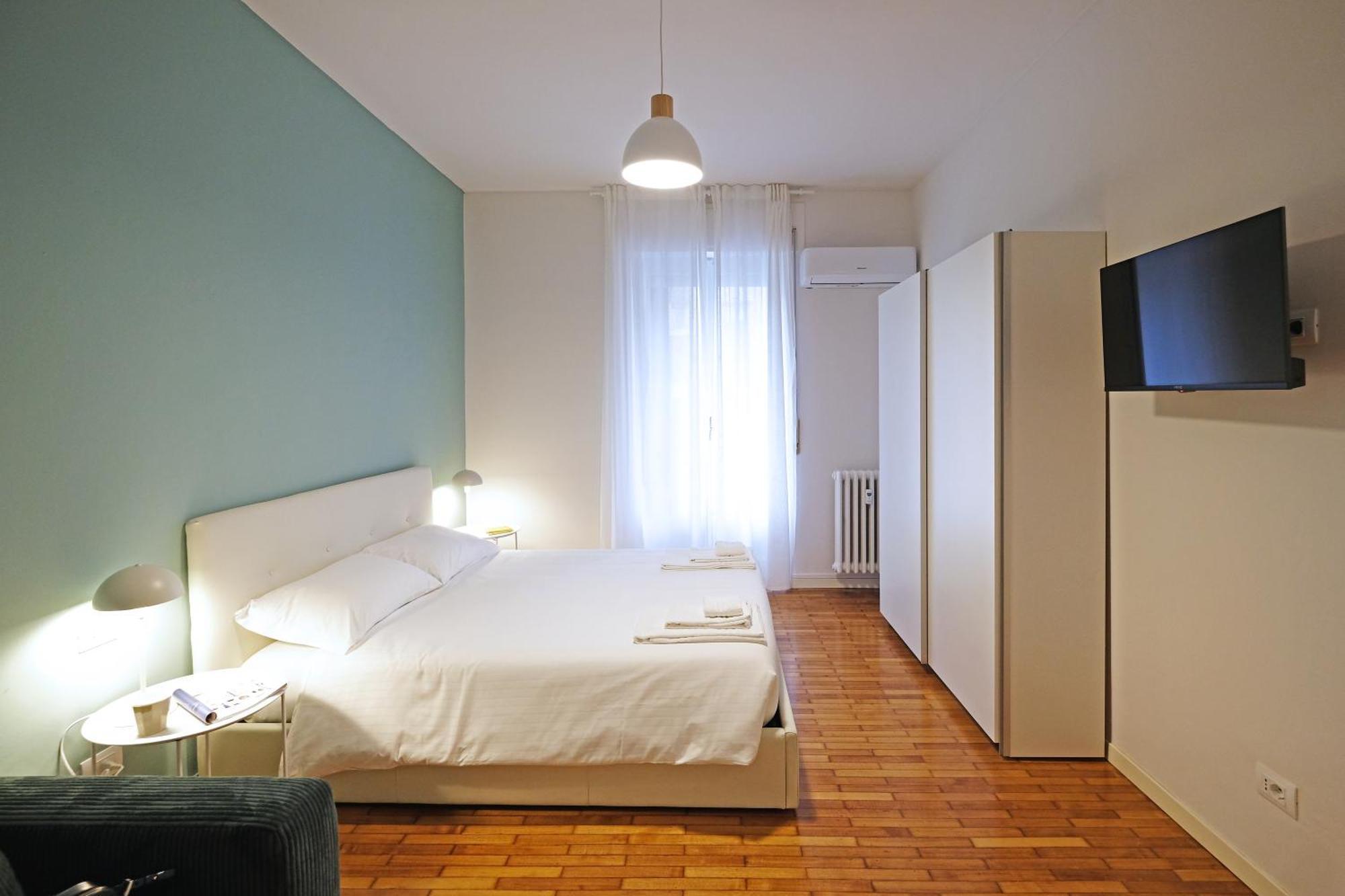 Milano Navigli Apartment - Via Tortona ภายนอก รูปภาพ
